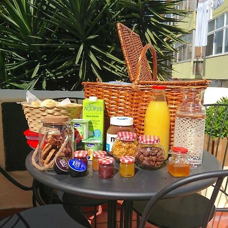 Casa Do Alfaiate Home&Breakfast Almada Exterior photo